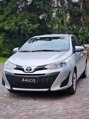 Toyota Yaris 1.5 107cv Xs