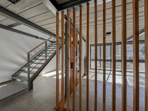 Imagen 8 de 30 de Dúplex De 1 Dormitorio De Diseño En Alberdi