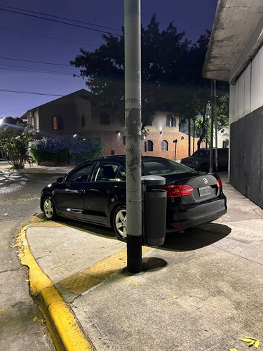 Volkswagen Vento 2.5 Luxury 170cv