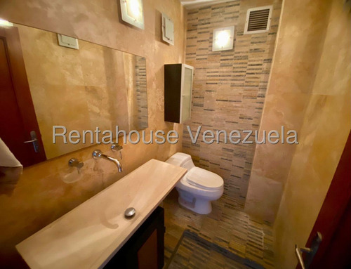 Bello Apartamento En Venta En Barqusimeto Este, Avenida Lara 25-8310 App