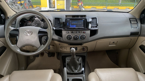 Imagen 22 de 25 de Toyota Fortuner