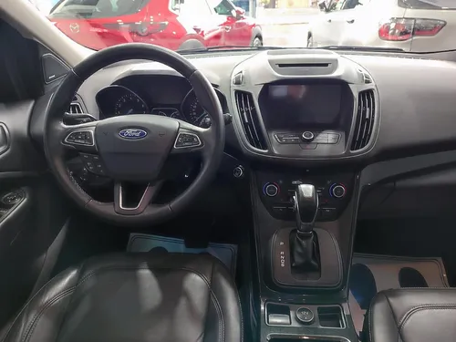 Ford Escape 2.0 titanium 4x2 at