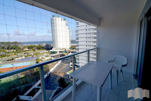 Imagen 14 de 24 de Apartamento En Punta Del Este, Mansa
