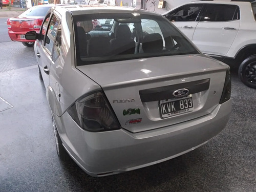 Ford Fiesta 1.6 Max One Ambiente 98cv