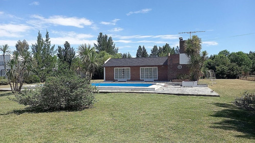 Imagen 6 de 27 de 303 E/50 Y 52 - El Rodeo Quinta C/pileta - Baum Propiedades