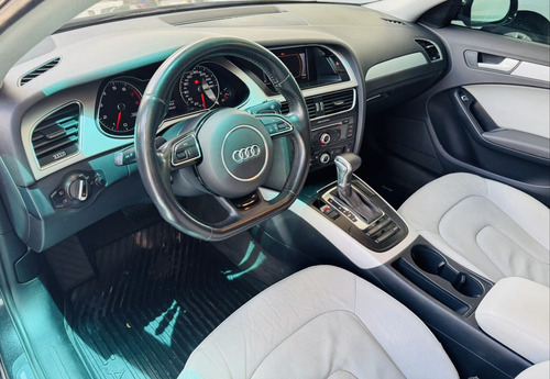 Audi A4 1.8 TFSI AMBIENTE GASOLINA 4P MULTITRONIC
