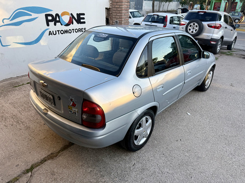 Chevrolet Corsa 1.6 Classic Gls