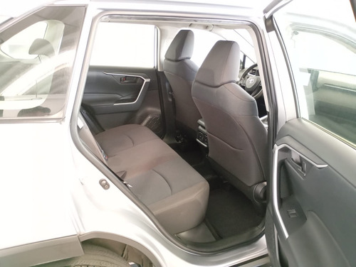 Toyota RAV4 2.5 Le At
