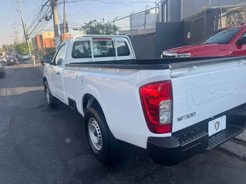 Nissan NP300 2.5 Pick-up Dh Aa Pack Seg Mt