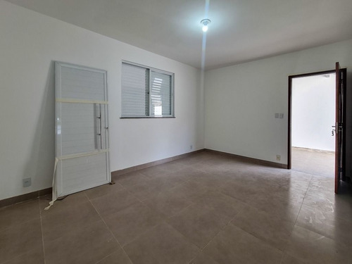 Imagem 9 de 27 de Casa Em Reforma, 2 Quartos Para Alugar, 65 M² Por R$ 2.850/mês - Itaipu - Niterói/rj - Ca0080
