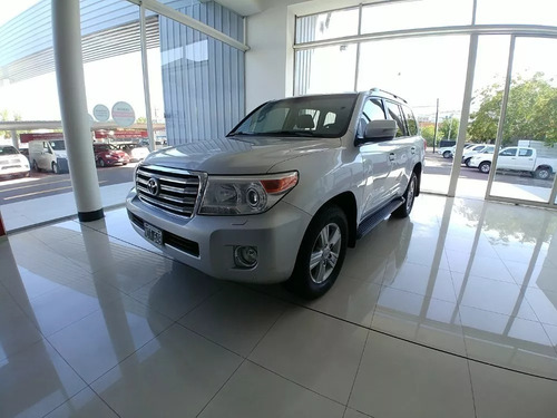 Toyota Land Crusier