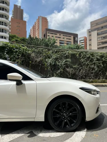 Mazda 3 2.0 Grand Touring Lx At