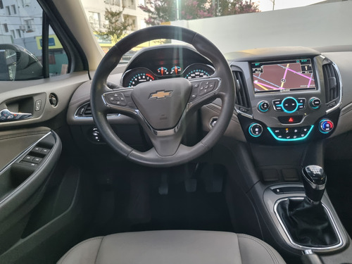 Chevrolet Cruze 1.4 Ltz hatchback