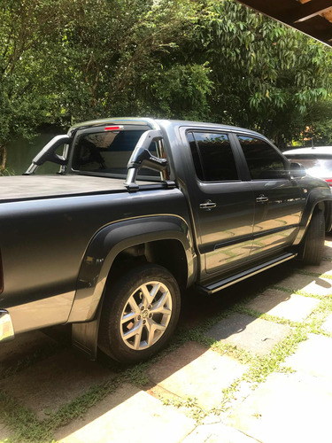 Volkswagen Amarok 3.0 Highline Cab. Dupla V6 4x4 Aut. 4p