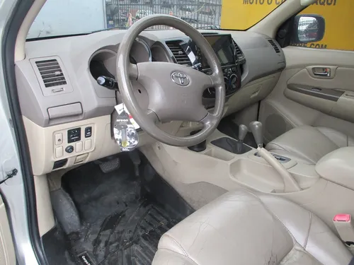 Toyota Fortuner Sr5 4x4 4000cc At Aa