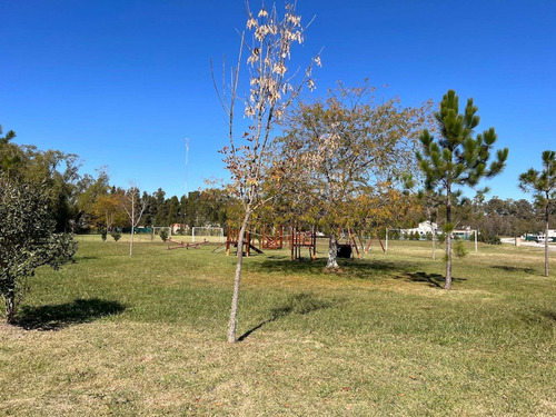 Imagen 25 de 30 de Venta Lote Central - Medal C.c Con Vista Al Golf