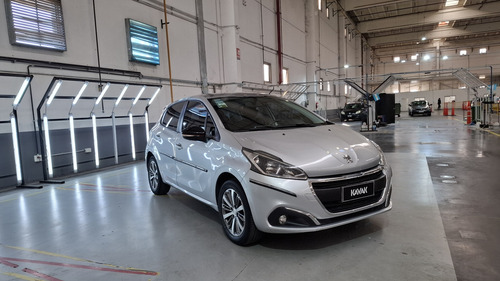 Peugeot 208 1.6 Allure