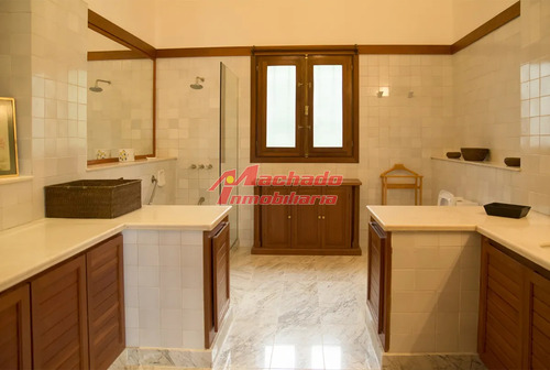 Hermosa Casa En Venta En El Golf.