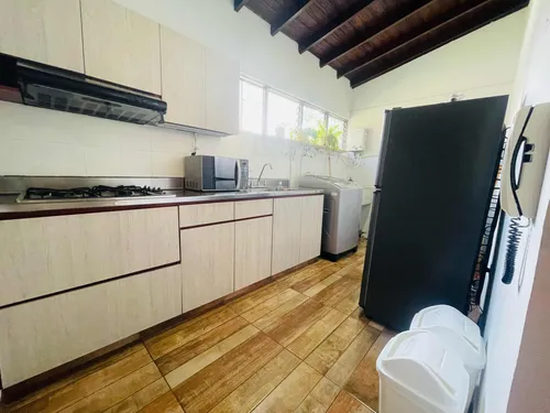 Apartamento Cerca Parque Poblado, Excelente Ubicación!!!