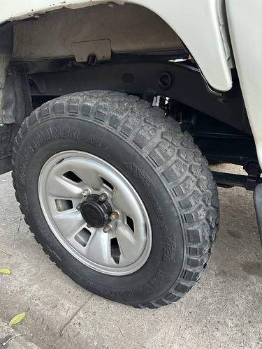 Toyota Hilux 2.8 D/cab 4x4 D Sr5