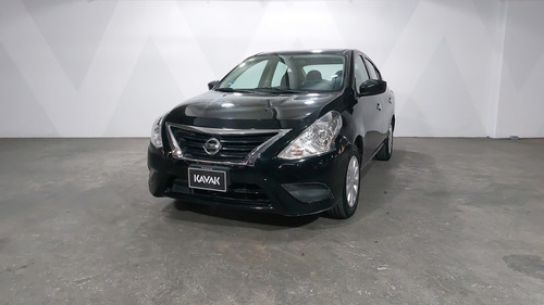 Nissan Versa 1.6 Sense