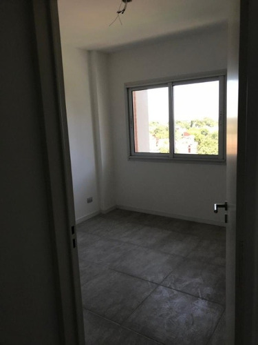 Imagen 8 de 12 de Departamento En Venta En Barrio Parque