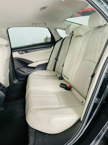 Imagen 9 de 15 de Honda Accord 2.0 Touring Aut 2020