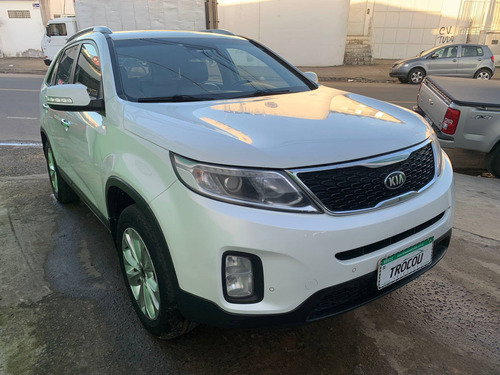 Imagem 2 de 8 de Kia Sorento 2.4 16v Gasolina Ex Automático