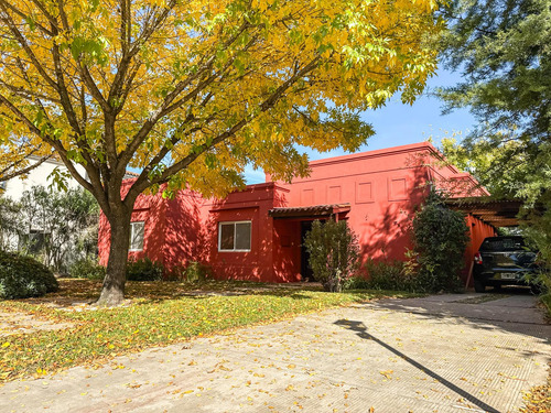 Casa En Venta En El Barrio San Isidro Labrador, Villanueva, Tigre.