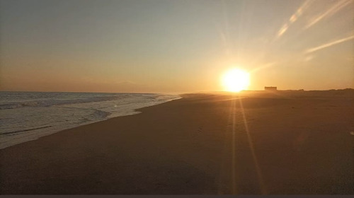 Casa En Venta Primera Línea Frente Al Mar Las Garzas Permuta