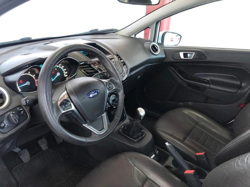 Imagem 15 de 15 de Ford / Fiesta Hatch Titaniun 1.6 2017
