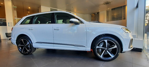 Imagen 4 de 19 de Audi Q7 0km 2021 55 Tfsi 340cv Quattro Audibsas