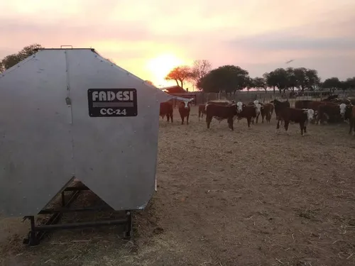 Comedero Autoconsumo Feedlot Creep Feeding Vacuno 3 Ton