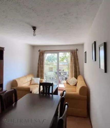 Apartamento En Venta, 3 Dormitorios, 1 Baño, Terraza, Rivera, Pocitos Nuevo. 