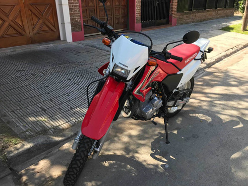 Imagen 4 de 9 de Honda Xr 250 Tornado