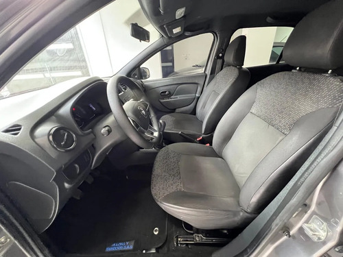 Renault Logan 1.6 Expression