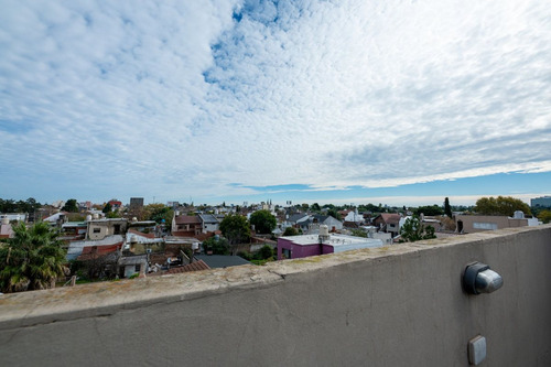 Venta Dos Ambintes C/ Terraza Apto Credito
