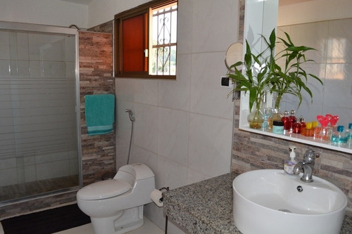 Imagen 13 de 19 de Gabriel Rivas Vende Casa En Urb. Valles De Camoruco Valencia Cod: Atc-611