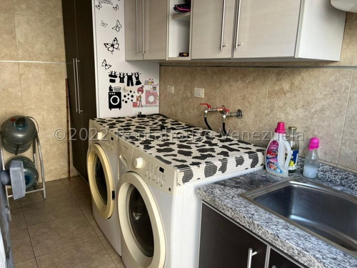 Imagen 26 de 27 de Casa En Venta En Valles De Camoruco Valencia 22-15578 Gerardo Guillén Rentahouse
