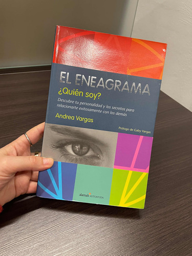 Libro El Enegrama Andrea Vargas