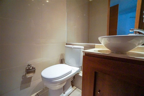 Departamento En Arriendo De 3 Dorm. En Vitacura