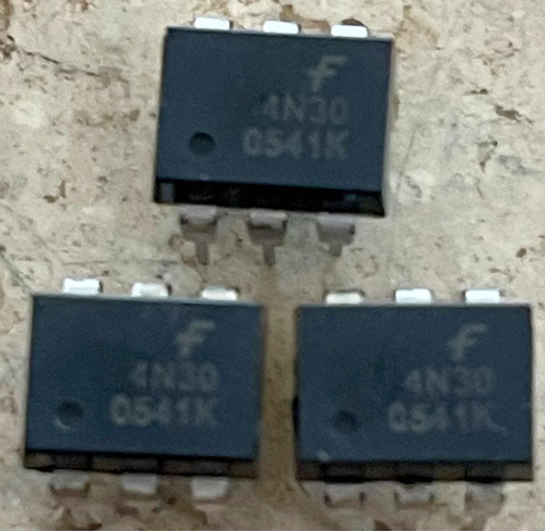 3pcs 4n30 Optoacoplador Salida Transistor Darligton