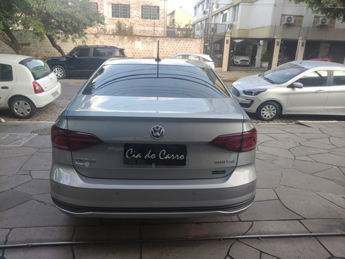 Imagem 10 de 15 de Virtus Comfortline 200 Tsi 2022 Com Apenas 7 Mil Km, Único D