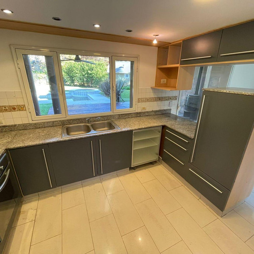 Casa En Venta Campos De Alvarez