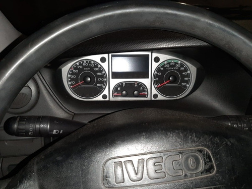 Imagem 5 de 6 de Iveco Refrigerado 2014