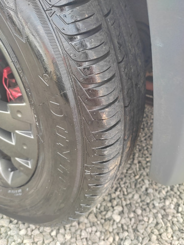 Imagem 7 de 11 de Fiat Strada 2010