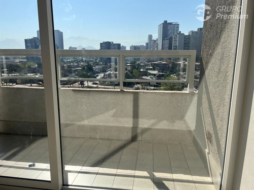 Departamento En Venta De 2d. 2b,en Estación Central