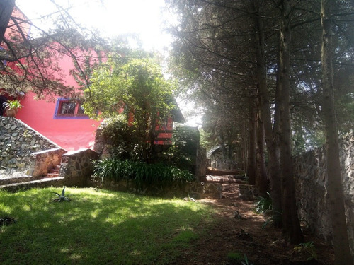 Imagen 5 de 21 de Hermosa Casa En Venta Rodeada De Grandes Jardines, Ambiente Campirano. Ocoyoacac