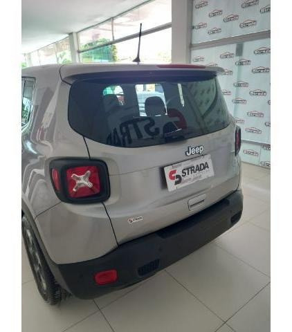 Imagem 8 de 10 de Jeep Renegade 1.8 4x2 Flex 16v Aut.