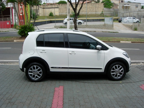 Imagem 4 de 8 de Vw Up Cross